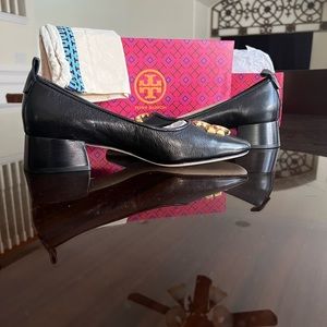 Tory Burch Eleanor Pump brand new shoes.